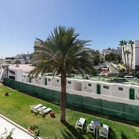Apartment Tropical Paradise: A 5 Min Del mar Playa del Ingles (Gran Canaria)
