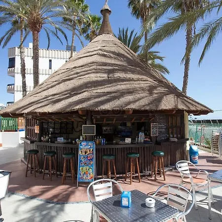 Apartment Tropical Paradise: A 5 Min Del mar Playa del Ingles (Gran Canaria)